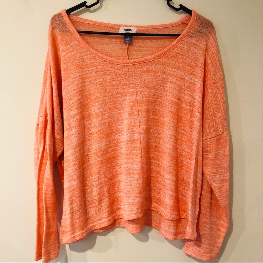 long sleeve flowy shirt - Picture 1 of 4